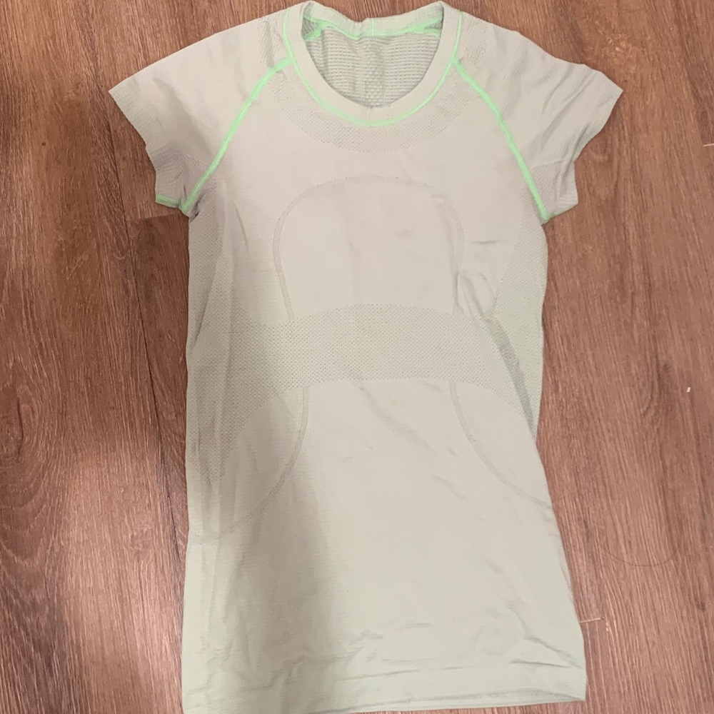 Lululemon swiftly tech 1.0 green